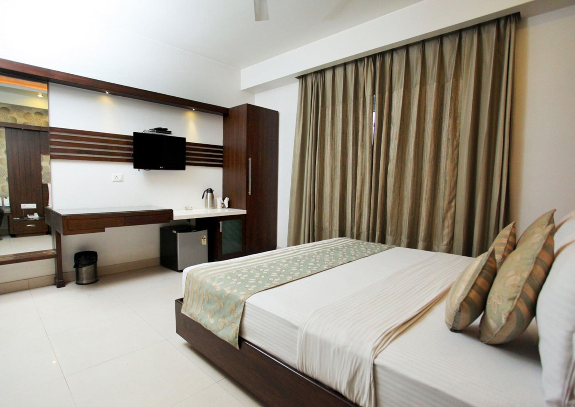 The Pearl New Delhi