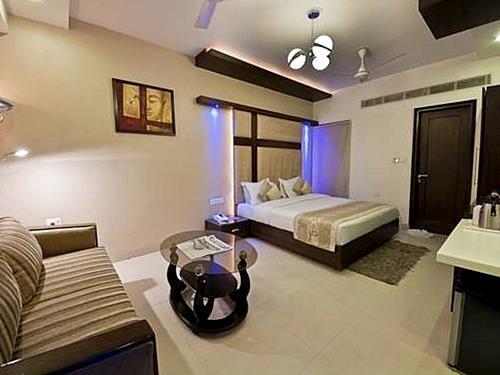 Hotel The Pearl 3*