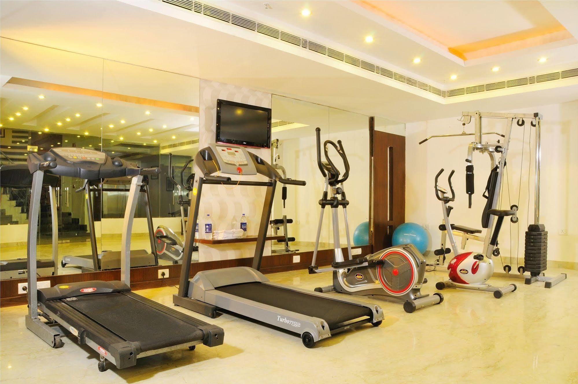 The Pearl Hotel New Delhi