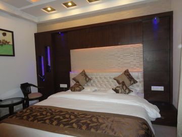The Pearl 3*