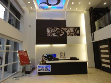 The Pearl 3* New Delhi